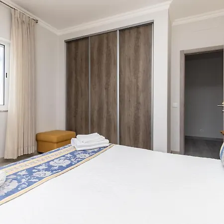 Luxury New Flat With Pool With Amazing View Apartment Ferreiras