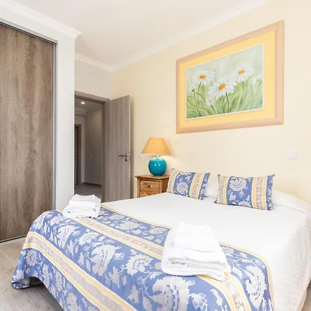 Luxury New Flat With Pool With Amazing View * Ferreiras